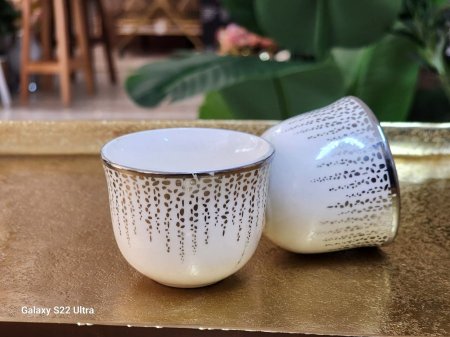 فناجين قهوة سادة مرسم فضي /12
