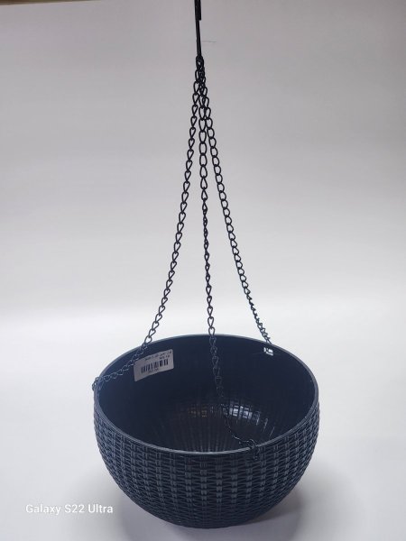 قوار بلاستيك لون اسود تعليق