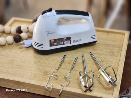 مكسر كيك كهرباء