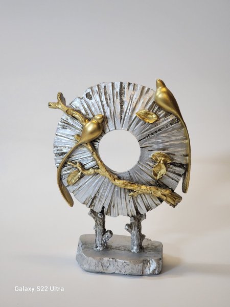 تحفة جبصين لون فضي