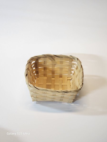 صحن قش مربع