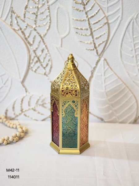 قنديل حديد ذهبي زجاج ملون