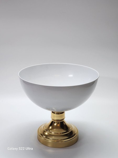 قوار تنسيق معدن مطلي ابيض وذهبي مع قاعدة