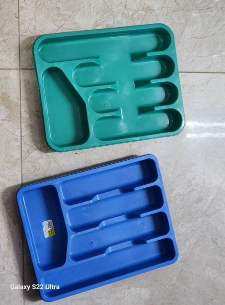 منظم معالق بلاستيك