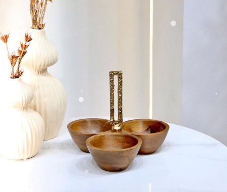 صحن خشب هندي 3عيون مسكة يد نحاس