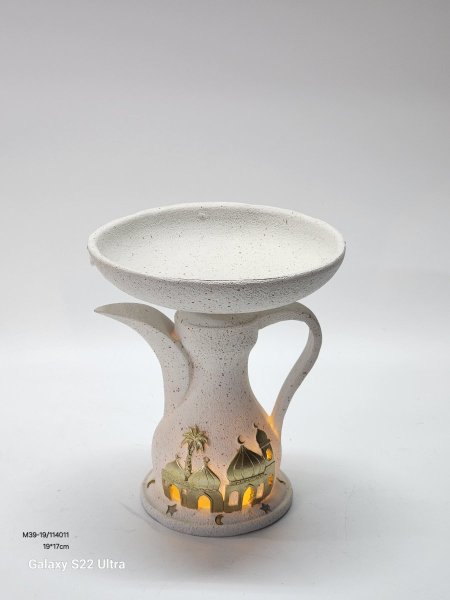 مضيفة تمر حجر ابيض شكل دلة 19*17سم