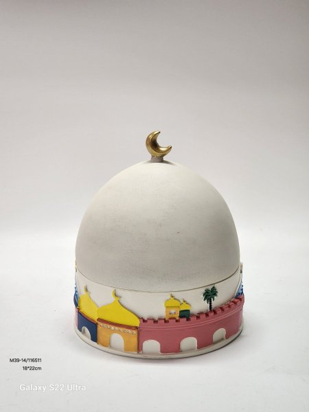 مضيفة حجر ابيض مرسم مع غطاء 18*22سم