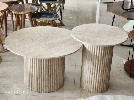 طقم 2طاولة خشب فاتح قاعدة محزز