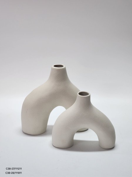 طقم مزهريات جبصين ابيض