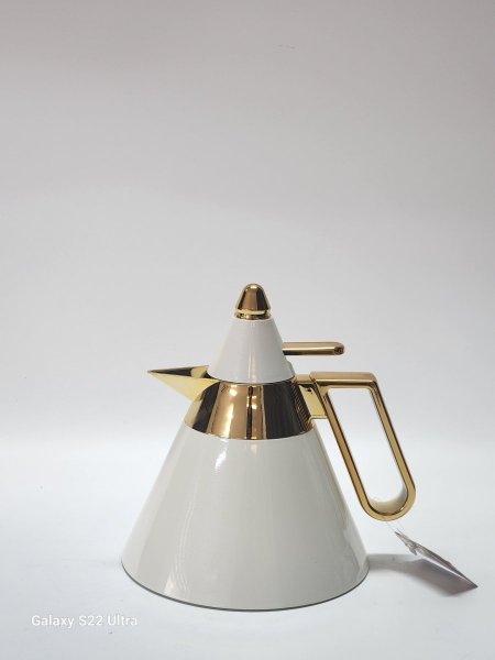 براد قهوة ستانلس شكل هرم 1لتر