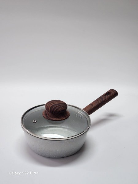 كسرولة جرانيت مع غطاء زجاج 16سم