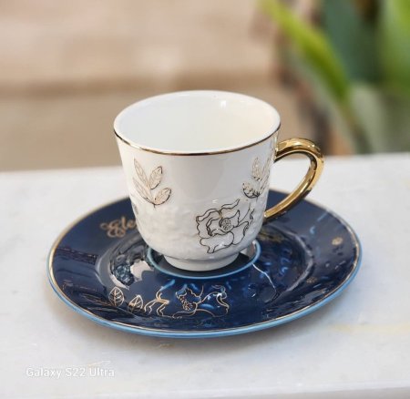 فناجين قهوة بورسلان ابيض 6+6صحون لون ازرق