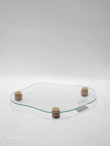 ستاند ديكور زجاج شفاف ارجل خشب