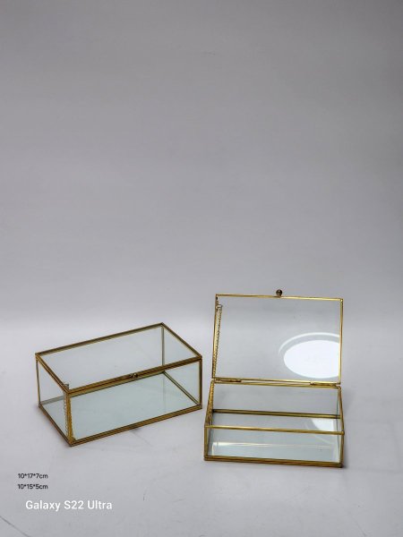 صندوق كرستال اطار معدن