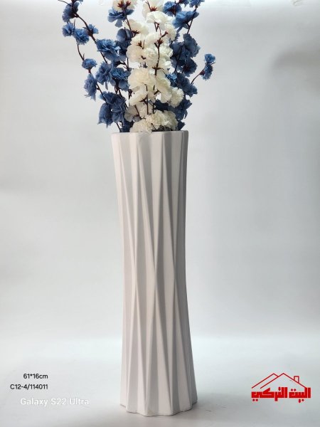 مزهرية جبصين ابيض اشكال طويل بدون ورد 61*16سم