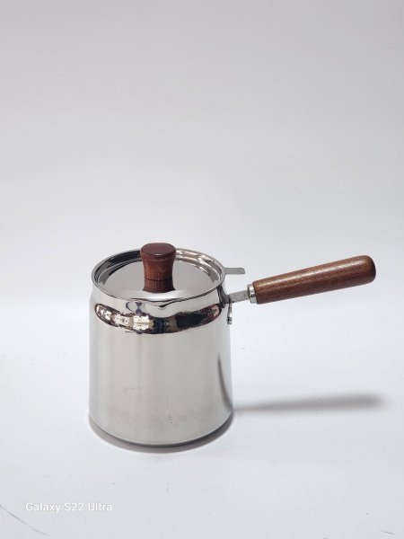 غلاية ستانلس يد خشب مع مصفاة للزيت