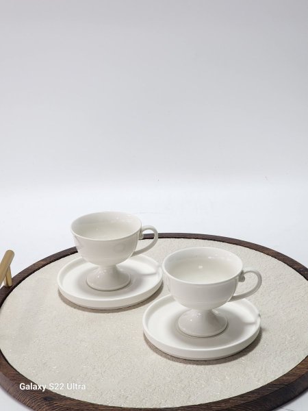 طقم فناجين بورسلان ابيض سادة 12+12صحن