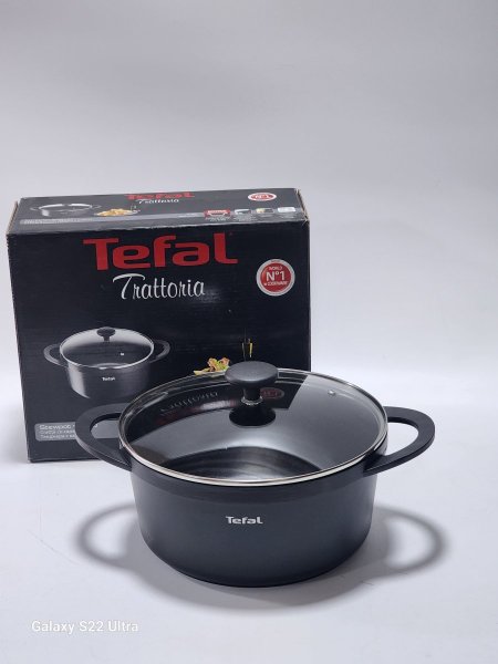 طنجرة تيفال يد صب 24سم ماركة Tefal