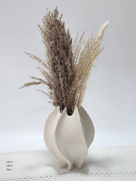 مزهرية حجر أشكال لون بيج 19cm
