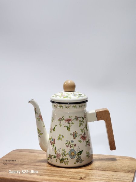 ابريق شاي توتيا مرسم يد خشبي 1.2L