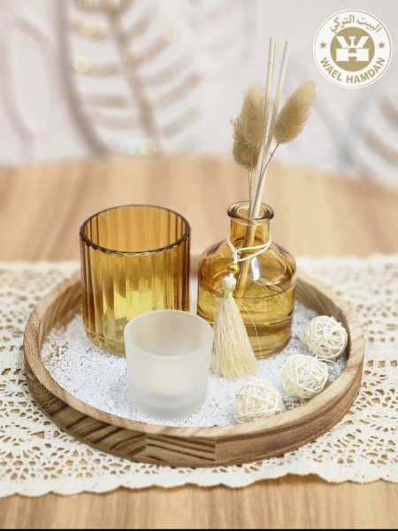 بكج معطر مع شمع عطري وصينية