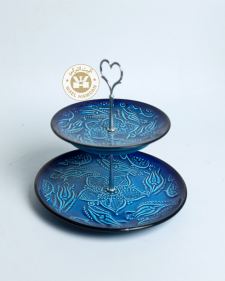 مضيفة طبقتين مغربي