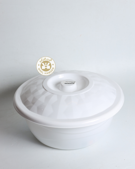 طشت عجين مع غطا