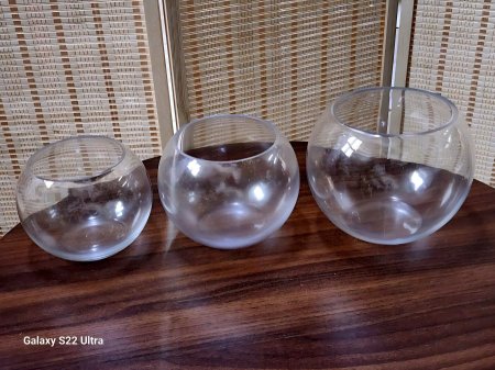 حوض زجاج شفاف