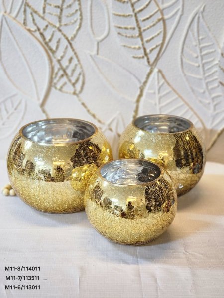 مزهرية زجاج ذهبي مكسر