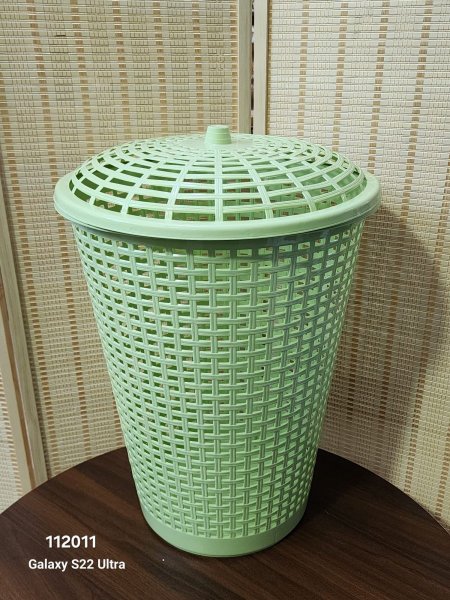 سلة غسيل تركي مخرم مع غطاء