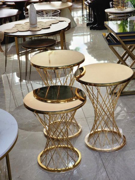 طقم سكملات 3قطع وجه زجاج قاعدة معدن ذهبي مشبك