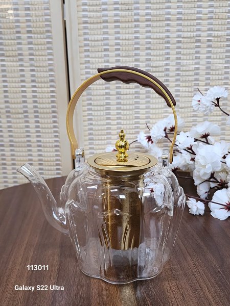 ابريق شاي بايركس يد بيوتر