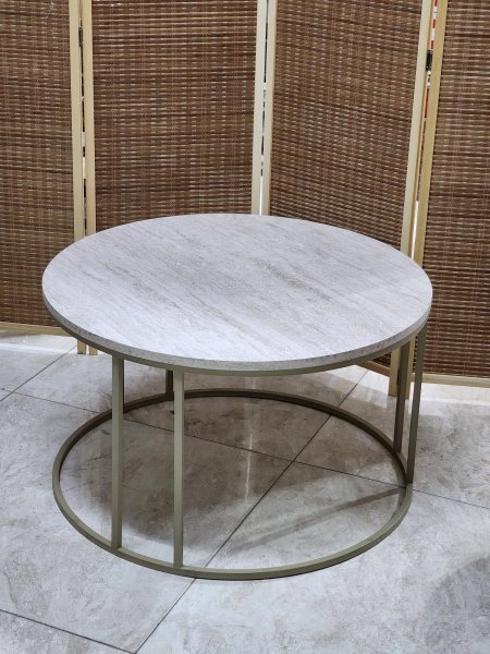 طاولة وسط وجه خشب اطار معدن