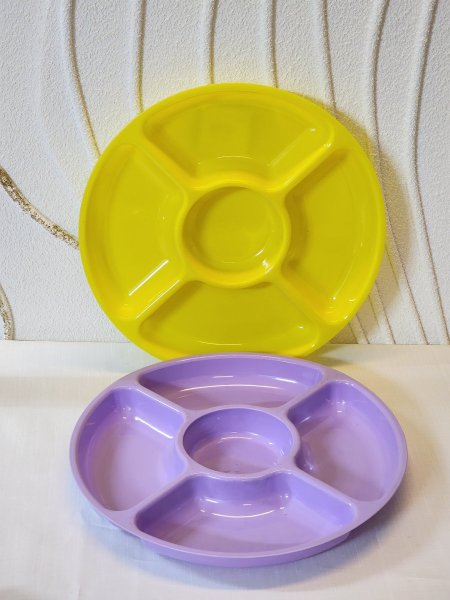 صحن بلاستيك مقطع