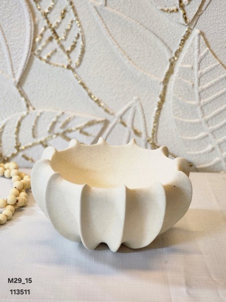 قوار جبصين ابيض محزز