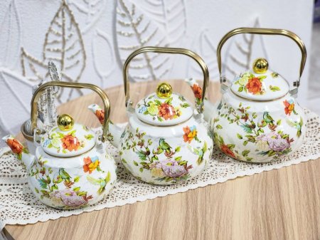 ابريق شاي توتيا مرسم