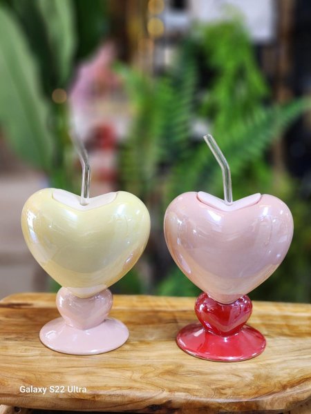 ماج بورسلان مصاصة شكل قلب