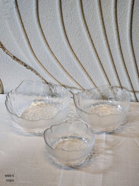 طقم 3 جاط شفاف