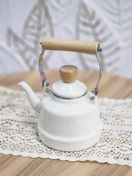 ابريق شاي توتيا بيج يد خشب 1.100لتر