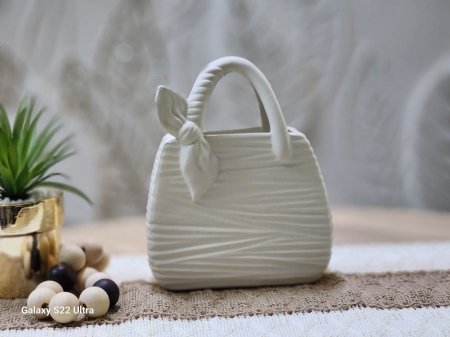 مزهرية جبصين ابيض شكل شنتة