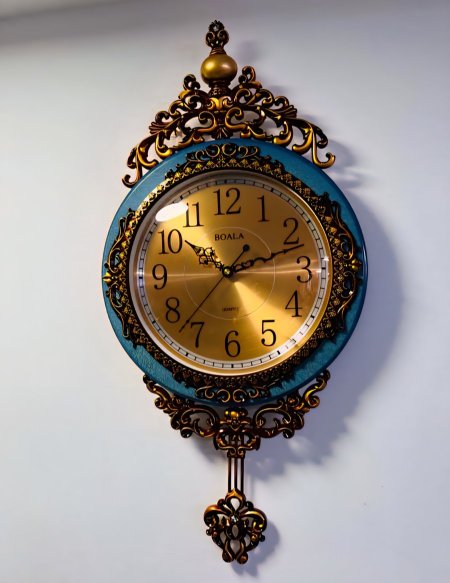 ساعة حائط بنادول
