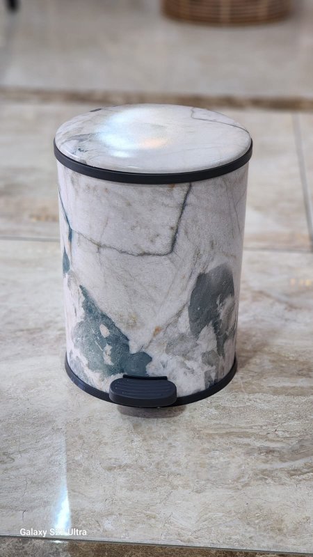 سطل نفايات دعسة ماربل