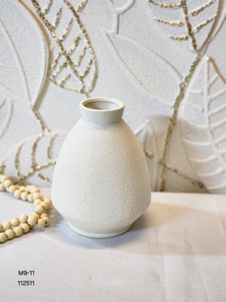 مزهرية جبصين ابيض مجورة